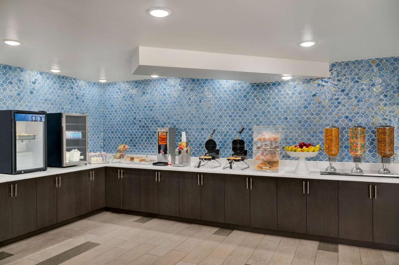 La Quinta Inn By Wyndham Columbus Airport Area Buitenkant foto