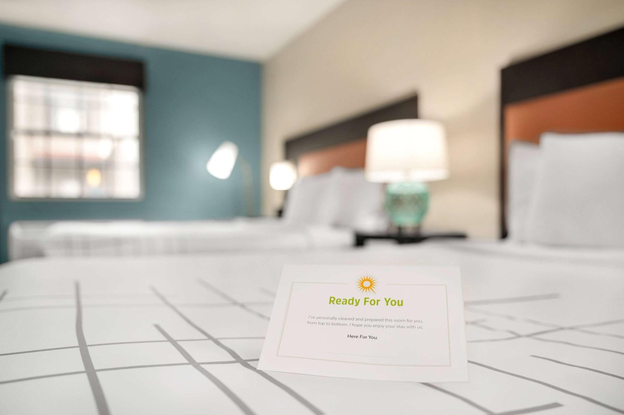 La Quinta Inn By Wyndham Columbus Airport Area Buitenkant foto