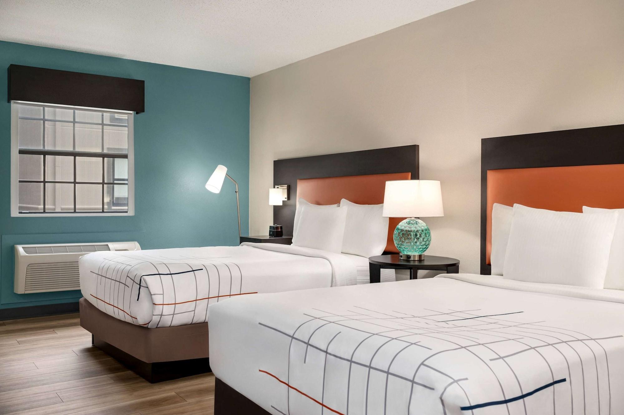 La Quinta Inn By Wyndham Columbus Airport Area Buitenkant foto