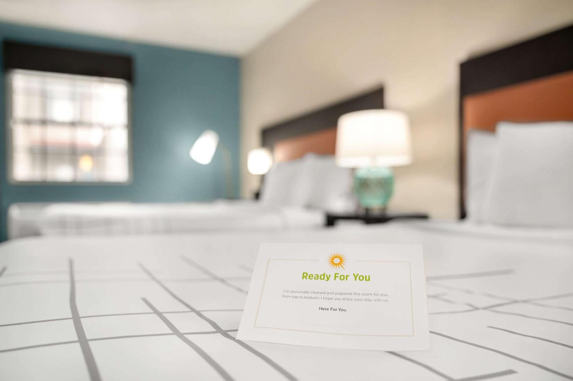 La Quinta Inn By Wyndham Columbus Airport Area Buitenkant foto